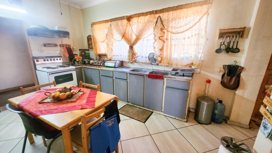 4 Bedroom Property for Sale in Stilfontein North West